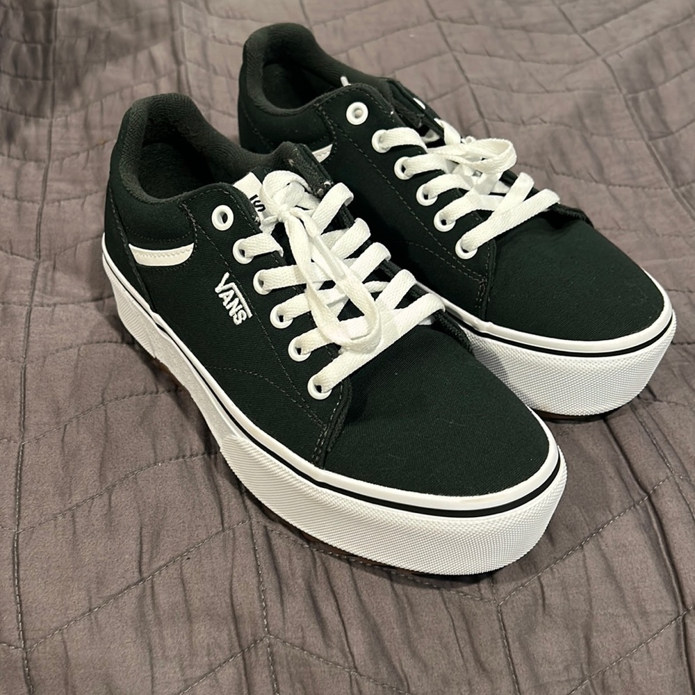 Vans Green and White Women's Sneakers